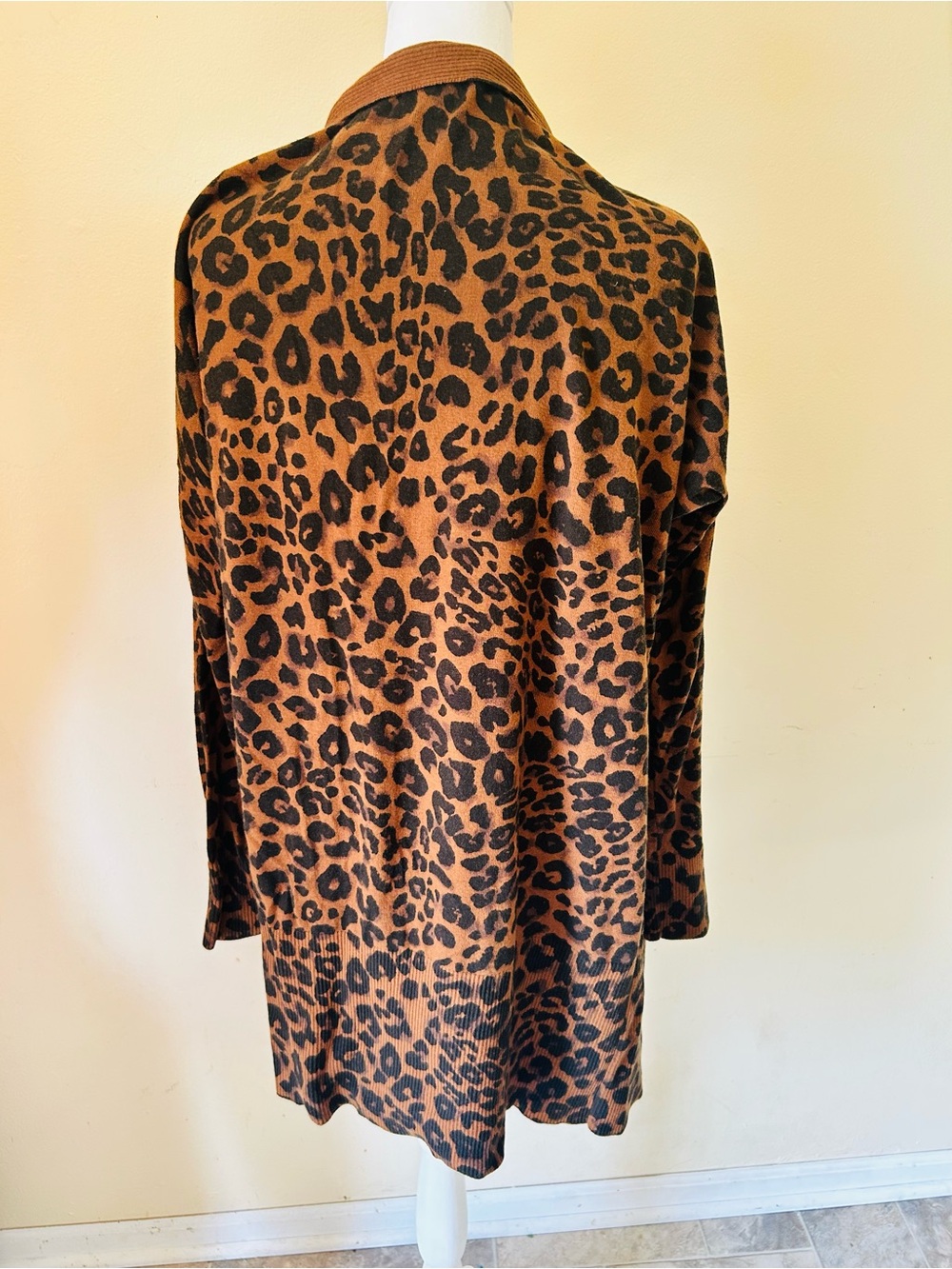 Sanctuary Leopard Open-Front Cardigan - Brown & Black small - Picture 2 of 5